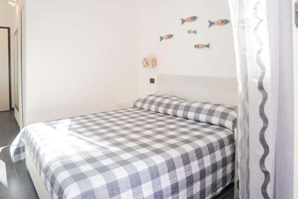 东塞斯特里021 - Casa Ponente Con Terrazzo - Centro Citta, Carruggio E Mare Baia Del Silenzio A 500 M公寓 外观 照片